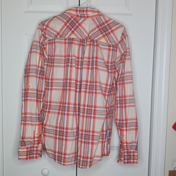 The North Face Red Plaid Baylyn Button Down Shirt Size Medium - Picture 3 of 7